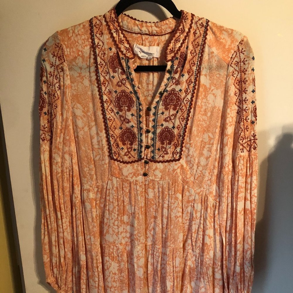 Anthropologie long sleeve embroidered tunic